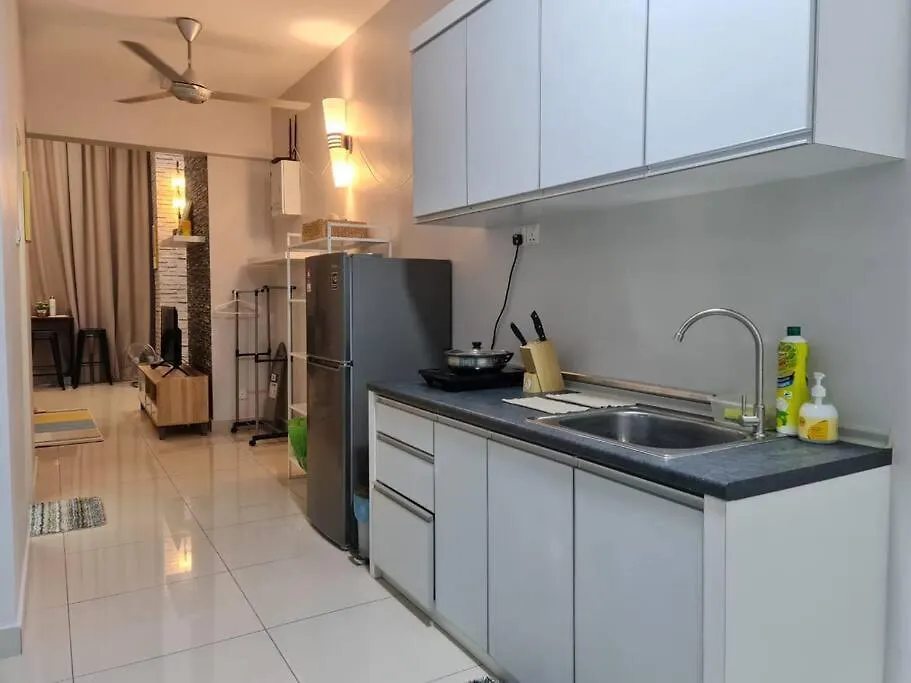 Maritime Luxury Duplex 2Bedrooms 6-10Pax Jelutong Apartment