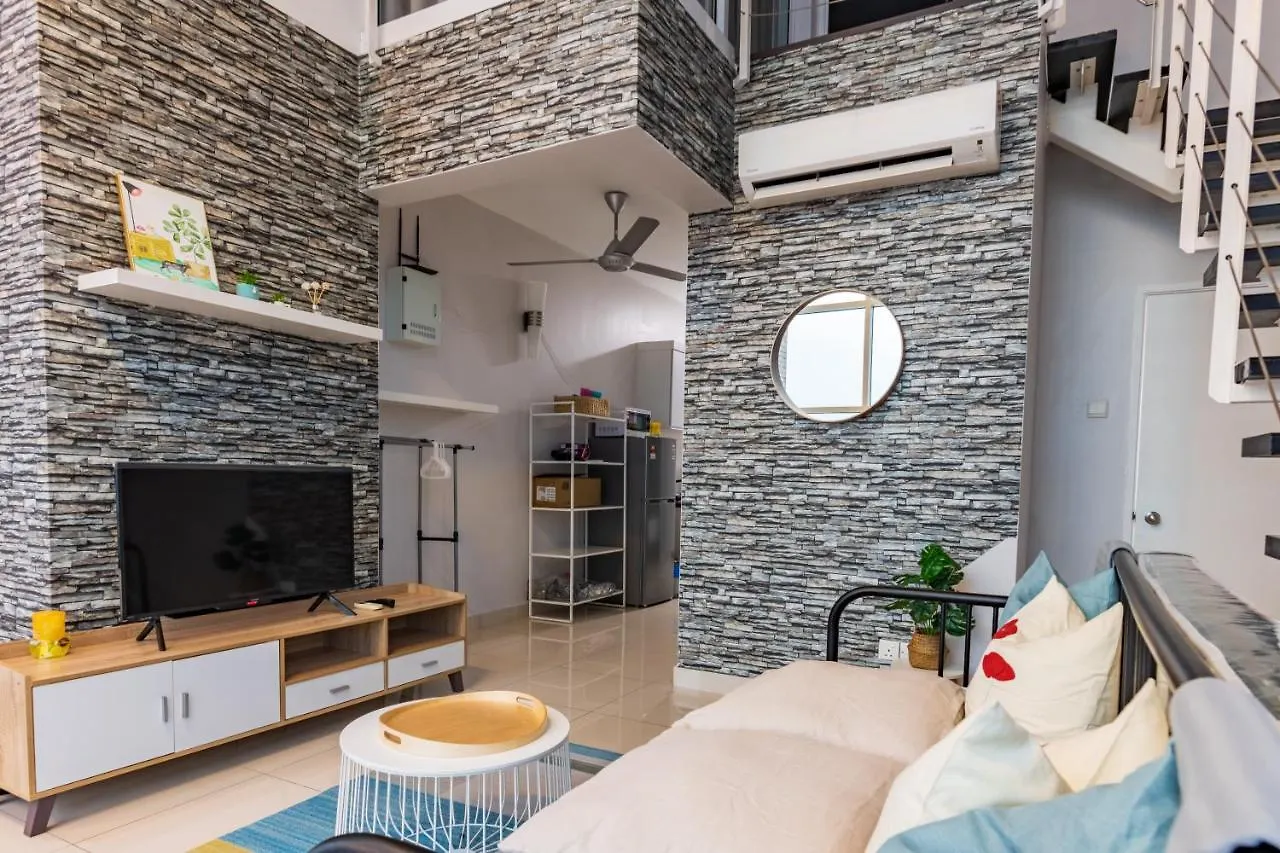 Maritime Luxury Duplex 2Bedrooms 6-10Pax Jelutong 0*,